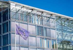 BEI: Peste 350.000 de companii din UE vor beneficia de finanţare pentru eficienţă energetică